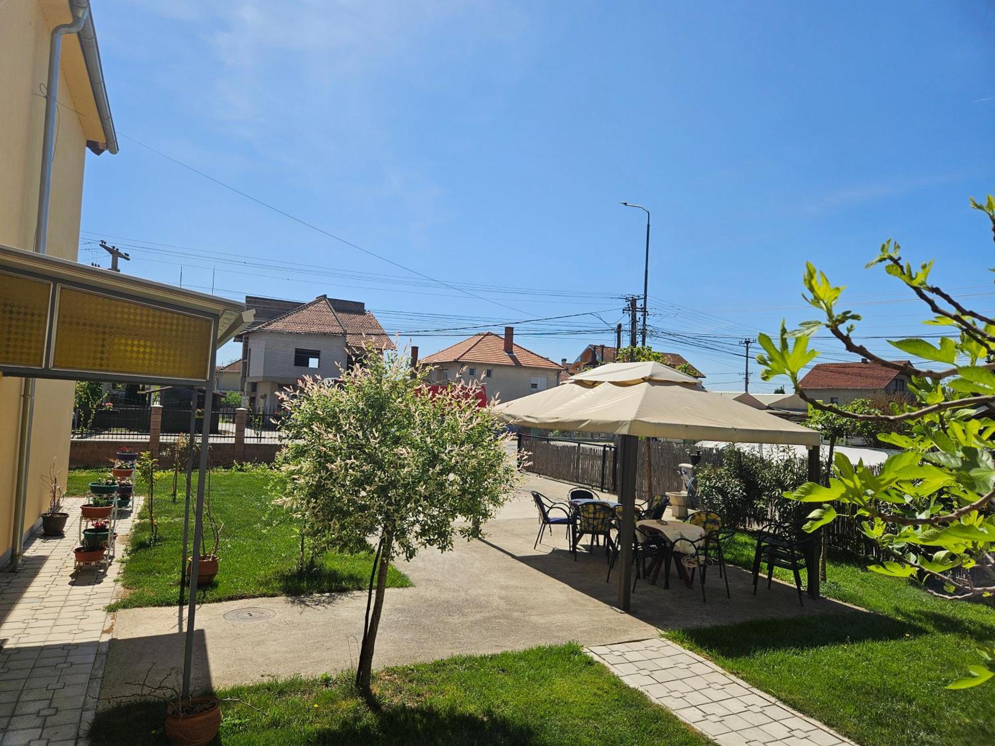Apartments Kuca Aleksic Nis Ngoại thất bức ảnh